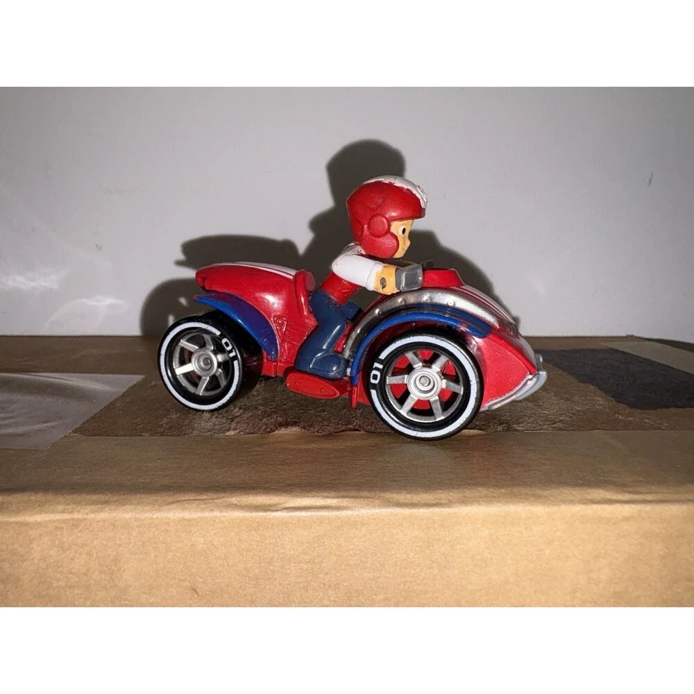 Paw Patrol True Metal Mighty Tracker Super PAWs Collectible Die-Cast Vehicle